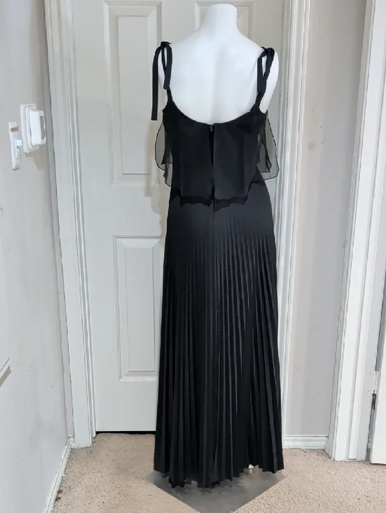 Vintage JT Dress Co Elegant Black Pleated Maxi Dress with Sheer Overlay Women 10 - Picture 5 of 8
